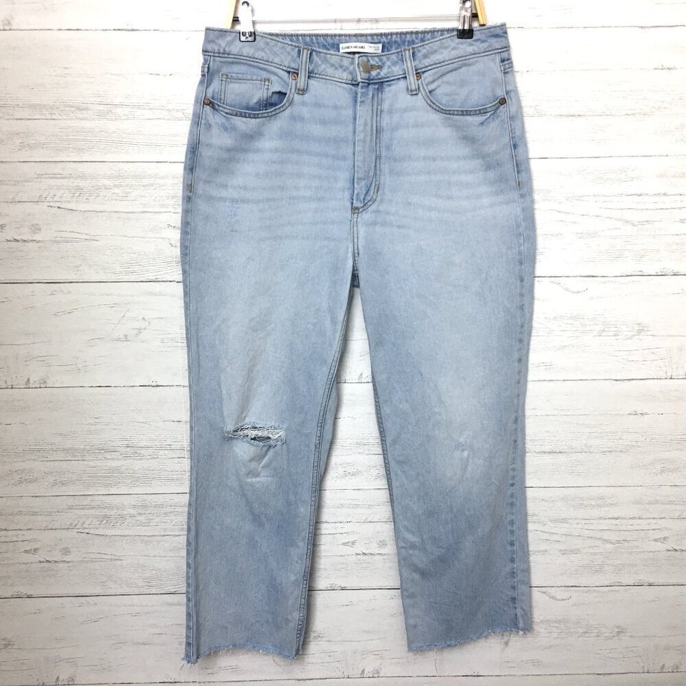 Elizabeth and James Jeans High Rise Crop Frayed Hems Stretch size 14 length 26"